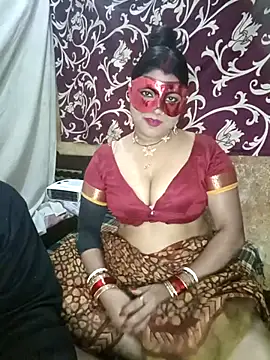 Hot muskaan online show from January 4, 8:27 pm