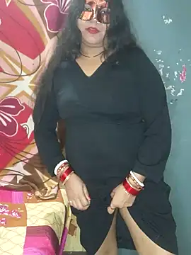 Hot muskaan online show from January 6, 10:24 am