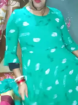 Hot muskaan online show from January 8, 12:26 pm