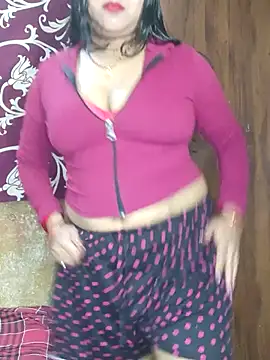 Hot muskaan online show from January 15, 5:08 am