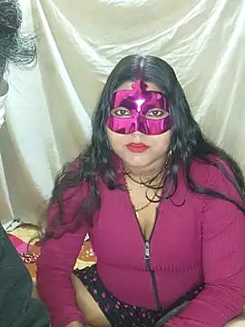 Hot muskaan online show from January 19, 9:11 am