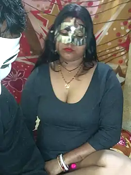 Hot muskaan online show from January 22, 9:57 am