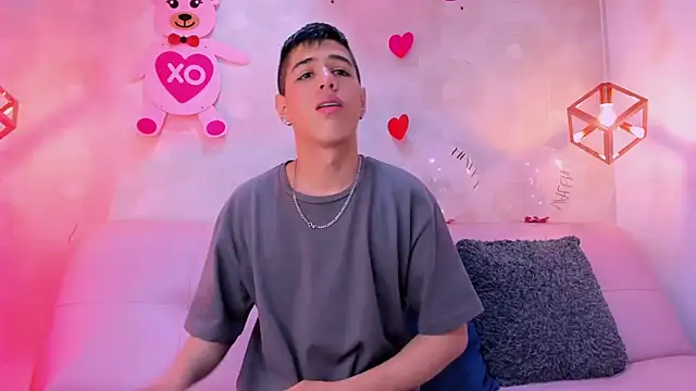 Angel Khouri online show from February 20, 4:07 am