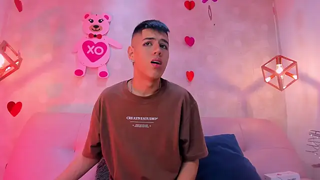 Angel Khouri online show from February 22, 6:39 am