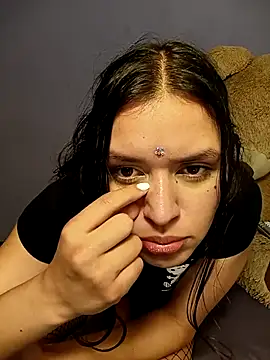 Danni shy online show from March 14, 11:32 pm