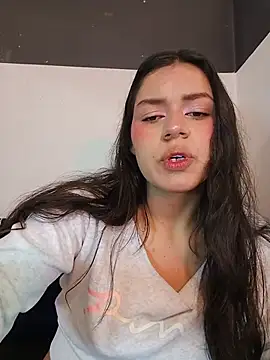 Danni shy online show from July 26, 10:49 pm