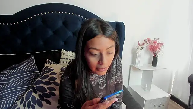 Xewa  online show from February 5, 7:31 pm