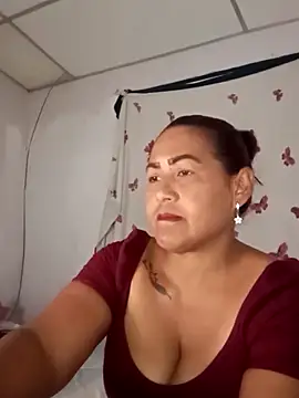 Abigail BigTits online show from January 23, 1:41 am