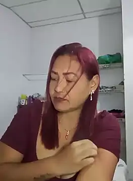 Abigail BigTits online show from September 28, 2:50 am