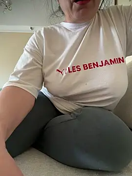 derya35 online show from April 12, 7:46 am