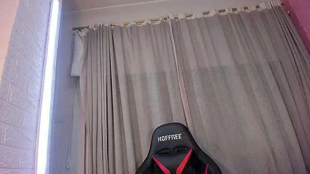 alanna love01 online show from January 8, 3:29 am