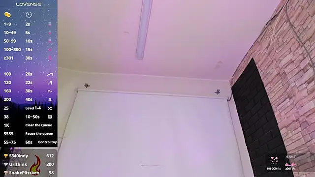 alanna love01 online show from January 29, 9:01 am