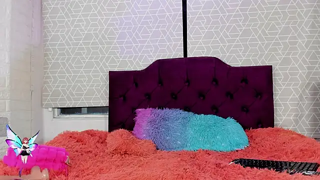 alanna love01 online show from March 6, 5:03 am