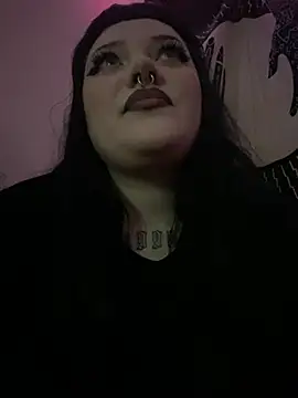 Snapshot of Gothicsiren chatting on December 28, 10:55 pm Gothicsiren online show from December 28, 10:55 pm