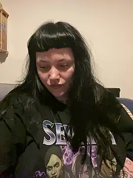 Snapshot of Gothicsiren chatting on January 10, 1:10 am Gothicsiren online show from January 10, 1:10 am