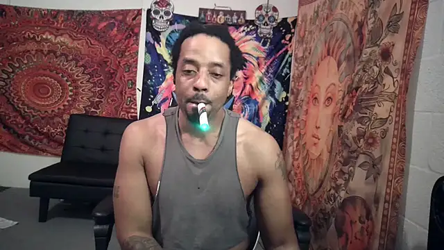 Coco-Licious online show from January 4, 7:34 pm