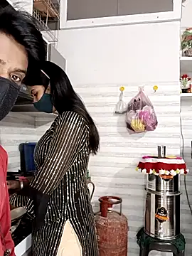 Best-Couple online show from March 19, 5:52 am