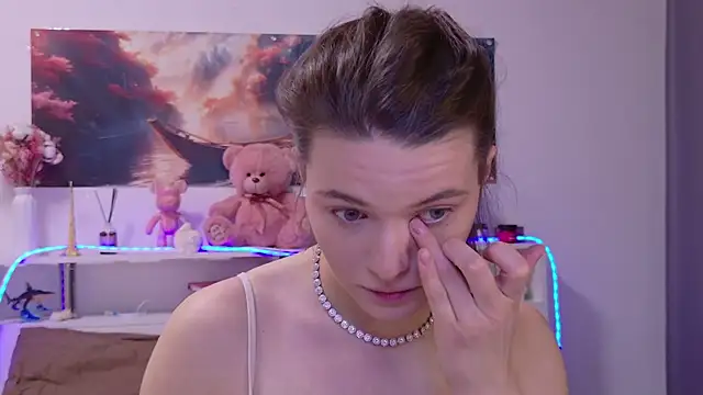 Snapshot of Nellie_Medina chatting on February 13, 3:30 pm Nellie Medina online show from February 13, 3:30 pm