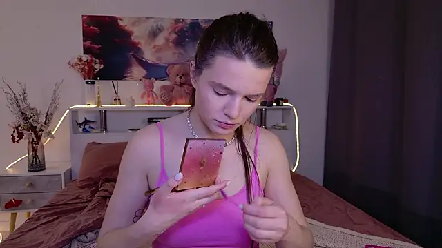 Snapshot of Nellie_Medina chatting on March 17, 5:16 pm Nellie Medina online show from March 17, 5:16 pm