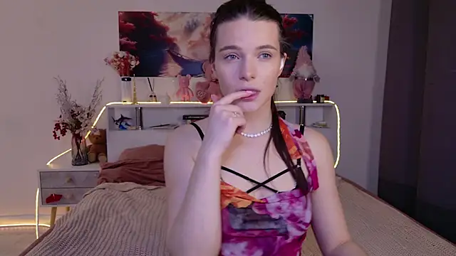 Snapshot of Nellie_Medina chatting on March 20, 5:07 pm Nellie Medina online show from March 20, 5:07 pm