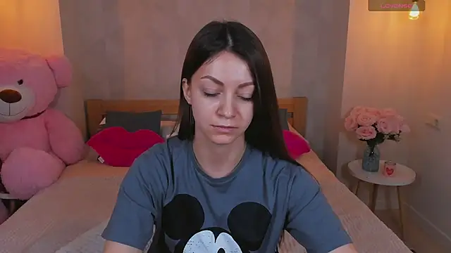 Snapshot of Ariel__BlackSea chatting on January 8, 8:16 am Ariel BlackSea online show from January 8, 8:16 am