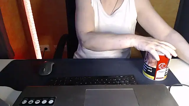 Sweet Phoenix online show from May 15, 4:52 am