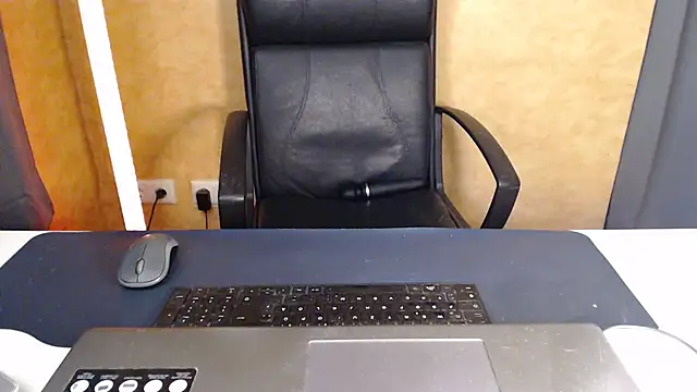Sweet Phoenix online show from May 23, 11:47 am