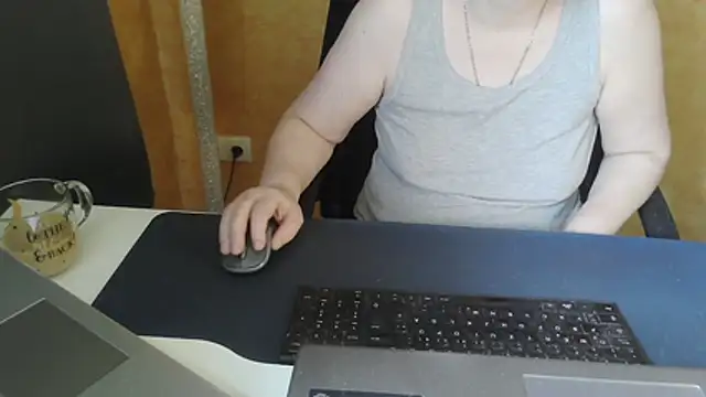 Sweet Phoenix online show from June 18, 6:24 am