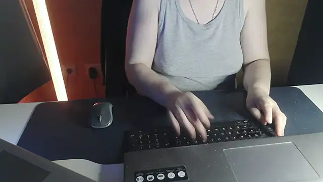 Sweet Phoenix online show from June 23, 7:56 pm