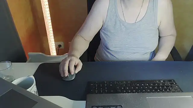 Sweet Phoenix online show from June 25, 6:51 am