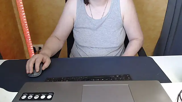 Sweet Phoenix online show from July 8, 8:19 am