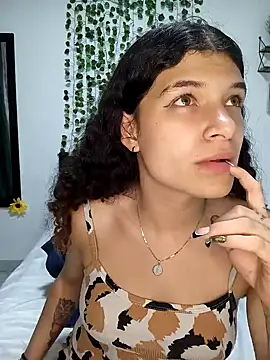 wendybeckett2 online show from January 25, 8:53 am