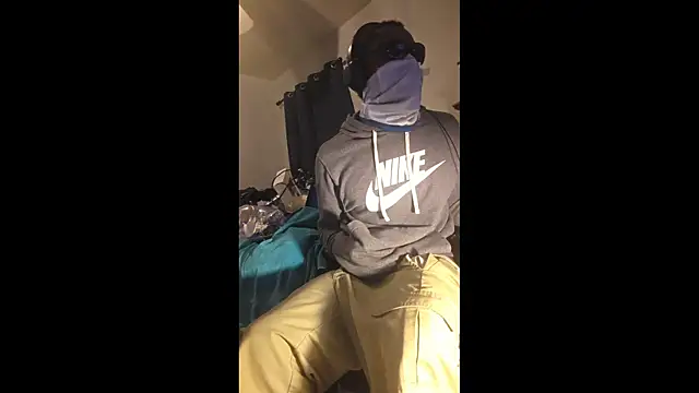 dominatingblacklove online show from March 29, 12:43 am