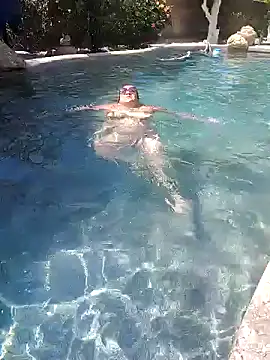 lasMasDulce online show from April 4, 8:39 pm