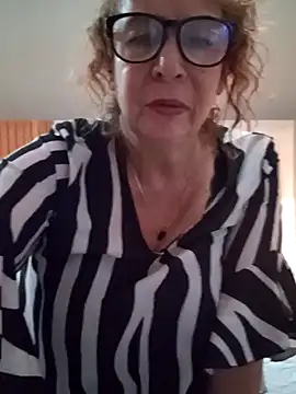 Snapshot of milchanel chatting on February 25, 4:14 am milchanel online show from February 25, 4:14 am