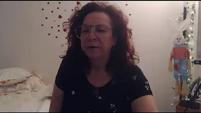 Snapshot of milchanel chatting on April 15, 6:31 am milchanel online show from April 15, 6:31 am