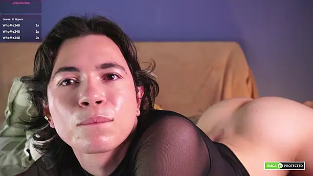 cute erelis  online show from January 31, 9:27 am