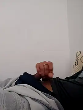 Snapshot of fredfgr chatting on March 15, 1:50 pm fredfgr online show from March 15, 1:50 pm