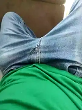 Snapshot of fredfgr chatting on March 27, 2:39 pm fredfgr online show from March 27, 2:39 pm