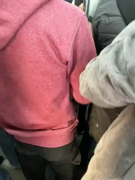 skyisthelimit12 online show from February 19, 5:47 am