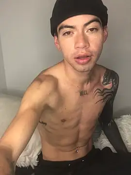 Henophiid online show from January 11, 9:14 am