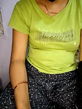 lovelygirl4567 online show from February 11, 3:40 pm