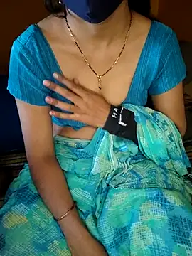 lovelygirl4567 online show from February 14, 4:37 am