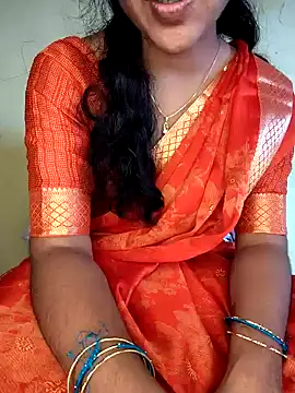 lovelygirl4567 online show from October 24, 5:15 am