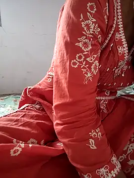 lovelygirl4567 online show from April 30, 5:03 am
