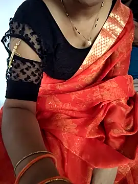 lovelygirl4567 online show from June 13, 6:00 am