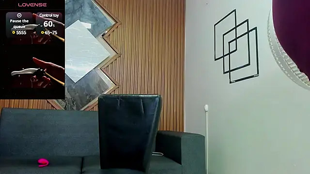 Snapshot of anyelo_waller chatting on February 8, 5:29 pm anyelo waller online show from February 8, 5:29 pm