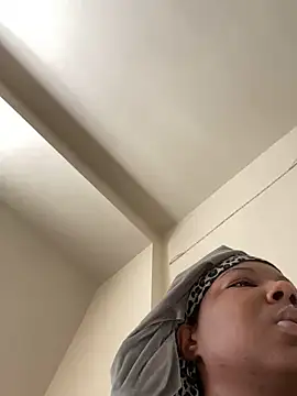 DamnBubbles online show from January 17, 8:22 pm