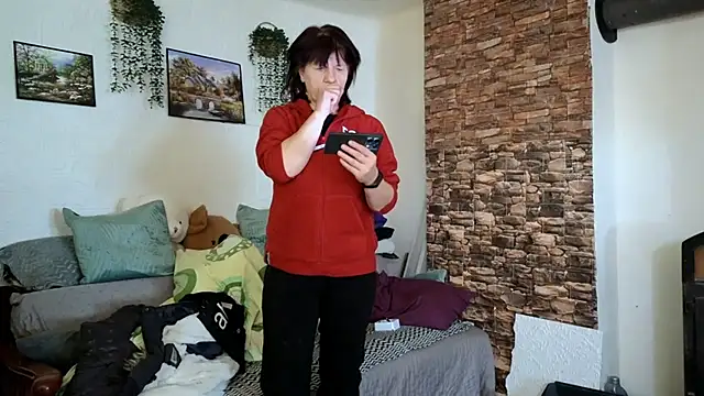 roxyyyrose online show from February 10, 11:46 am