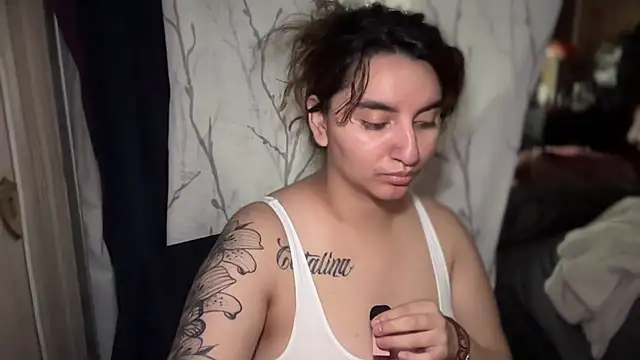 Snapshot of mamifresita chatting on November 26, 5:03 pm mamifresita online show from November 26, 5:03 pm